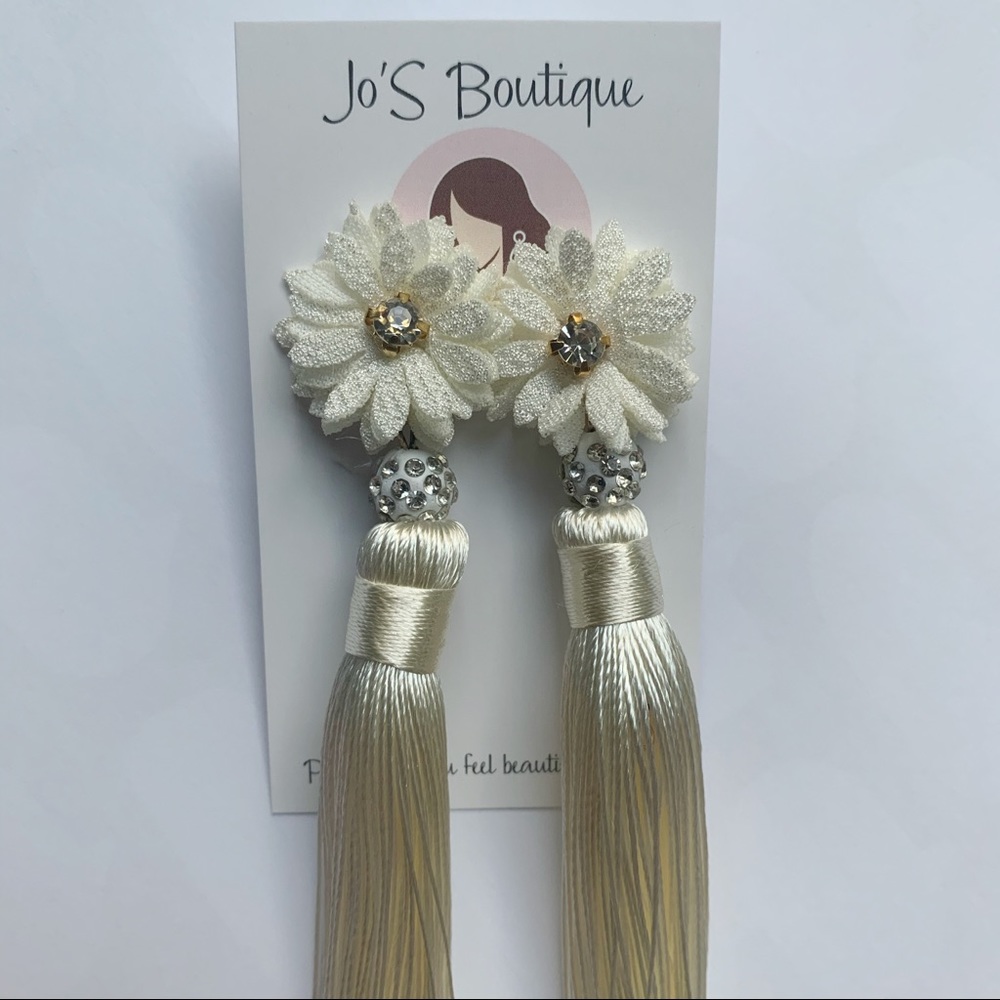 White long tassel earrings